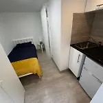 Single Ensuite Room